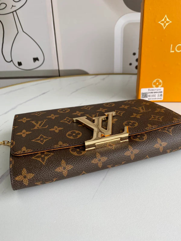 Luxury Look Gold Chain Wallet