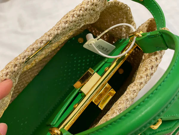 Chic Woven Straw Summer Shoulder Bag