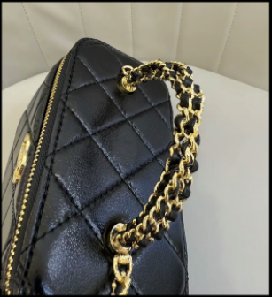 Gold Ball White Long Vanity Case
