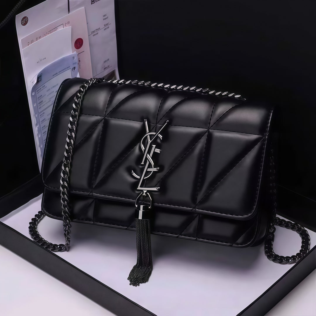 Ladies Leather Messenger Bag - Chic Shoulder