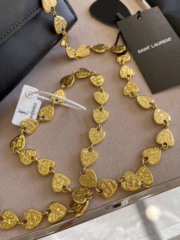 Black Desire Heart Chain Clutch Bag