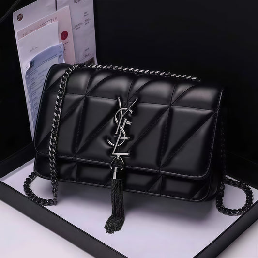 Ladies Leather Messenger Bag - Chic Shoulder